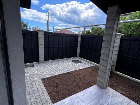 будинок за адресою Бориса Джонсона вул., 18