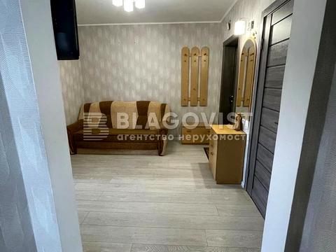квартира за адресою Батальйону Шейха Мансура пров., 1-А