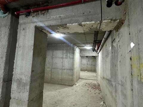 комерційна за адресою Степана Бандери вул., 2