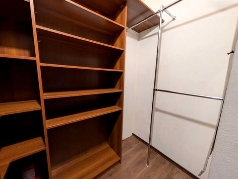 квартира за адресою Київ, Княжий Затон вул., 21