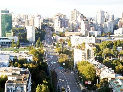 комерційна за адресою Шовкуненка вул., 4