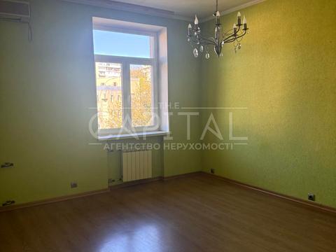 квартира за адресою Катерини Білокур вул., 2/8