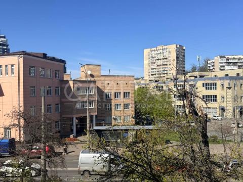 квартира за адресою Катерини Білокур вул., 2/8