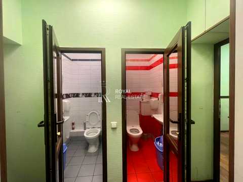 комерційна за адресою Бульварно-Кудрявська вул. (Воровського), 40
