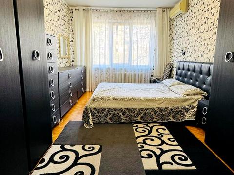 квартира по адресу Ильфа и Петрова ул., 55