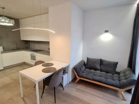 квартира за адресою Шота Руставелі вул., 7-я
