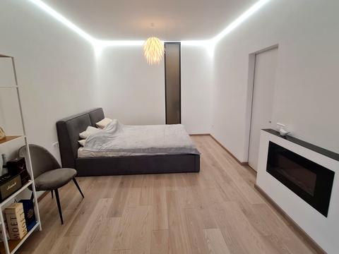 квартира за адресою Шота Руставелі вул., 7-я