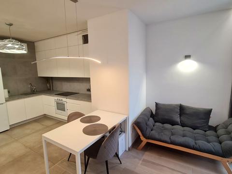 квартира за адресою Шота Руставелі вул., 7-я