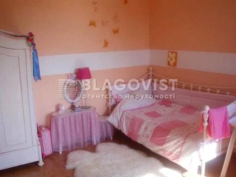 будинок за адресою с. Петропавлівська Борщагівка, Берегова