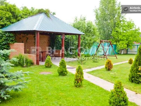 будинок за адресою с. Петропавлівська Борщагівка, Берегова