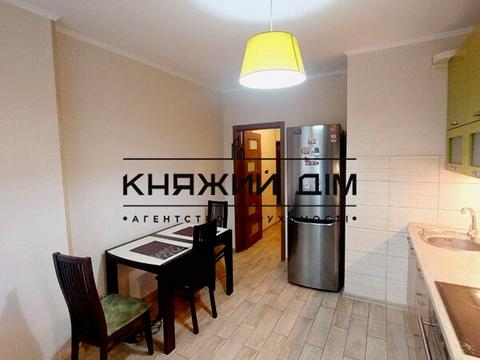 квартира за адресою Авіаконструктора Ігоря Сікорського вул. (Танкова), 1