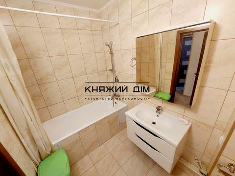 квартира за адресою Авіаконструктора Ігоря Сікорського вул. (Танкова), 1
