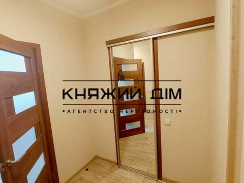 квартира за адресою Авіаконструктора Ігоря Сікорського вул. (Танкова), 1