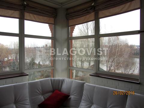 будинок за адресою с. Петропавлівська Борщагівка, Берегова