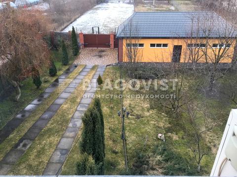 будинок за адресою с. Петропавлівська Борщагівка, Берегова