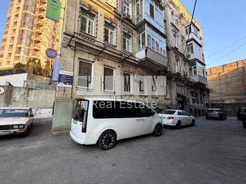 коммерческая по адресу Саксаганского ул., 112-Б