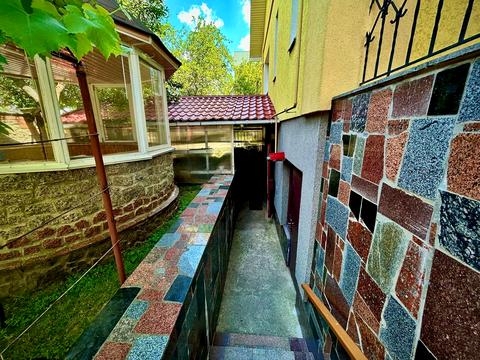 будинок за адресою Левка Ревуцького вул., 5