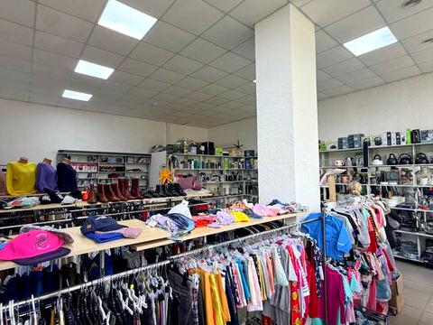 комерційна за адресою Івана Пулюя вул., 40, к. 1