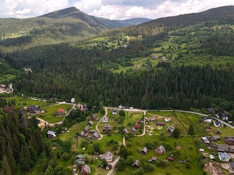 участок по адресу Підстрім