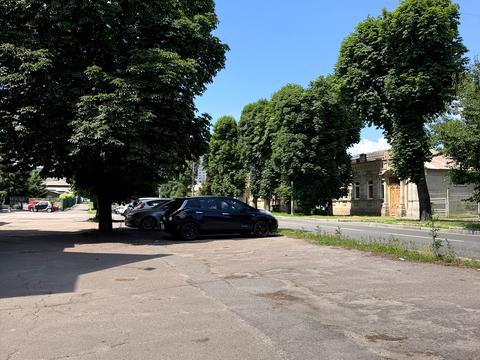 комерційна за адресою Хрещатик вул., 170