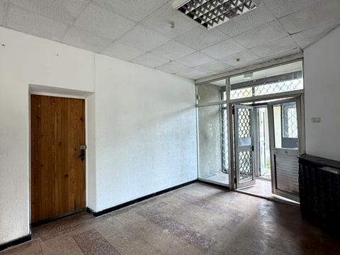 комерційна за адресою Хрещатик вул., 170