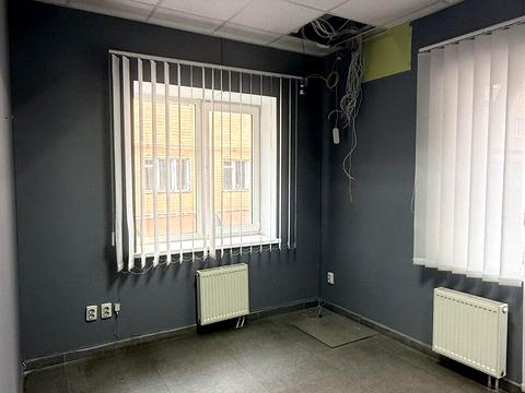 коммерческая по адресу Тернопільська ул., 13/2