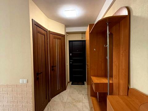 квартира за адресою Ірини Бекешкіної вул. (Генерала Карбишева), 8