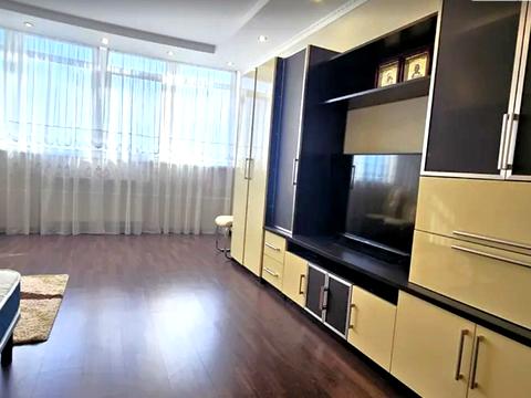 квартира по адресу Зодчих ул., 32
