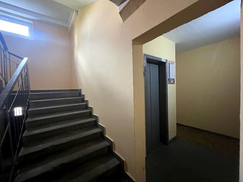 квартира по адресу Ларисы Руденко ул., 8