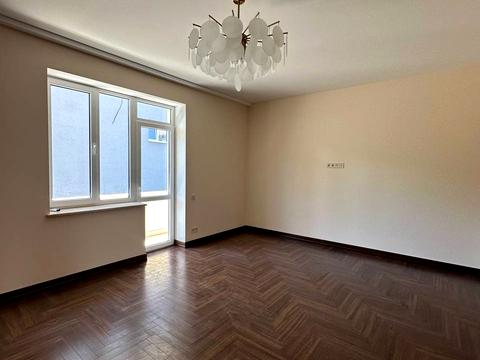 квартира за адресою Республіканська вул., 18