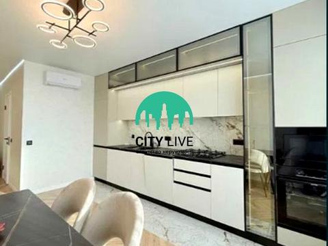 квартира за адресою Степана Бандери вул., 77-Б