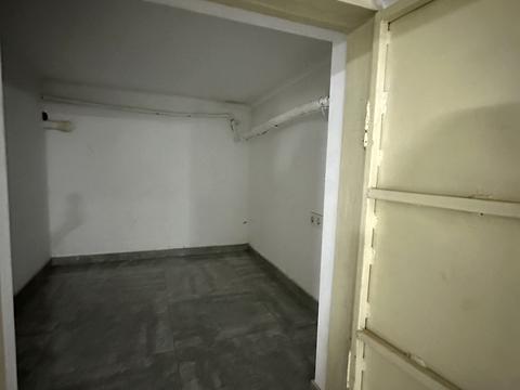 комерційна за адресою Бельведерська вул., 47