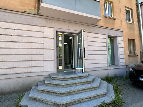 комерційна за адресою Бельведерська вул., 47