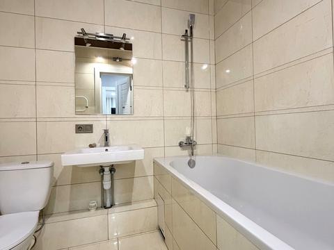 квартира по адресу Софии Русовой ул., 3