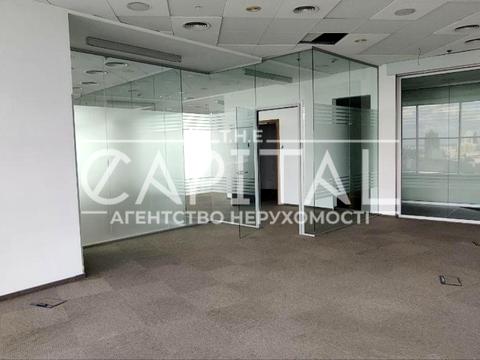 комерційна за адресою Мечникова вул. (Кловський), 22-А