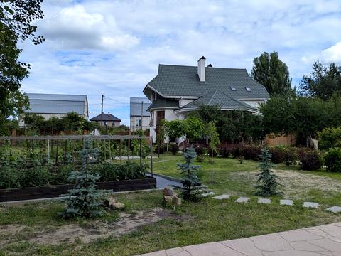 будинок за адресою Лісова