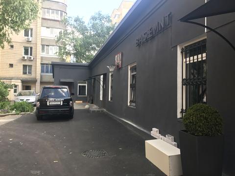 комерційна за адресою Левандовська вул. (Аніщенка), 8/15-А