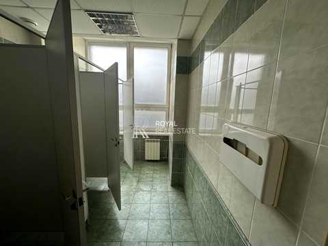 комерційна за адресою Кудрявський узвіз, 7