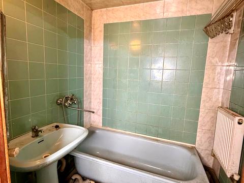 квартира за адресою Кропивницького вул., 8