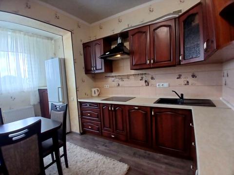 квартира за адресою Богдана Хмельницького бульв., 10