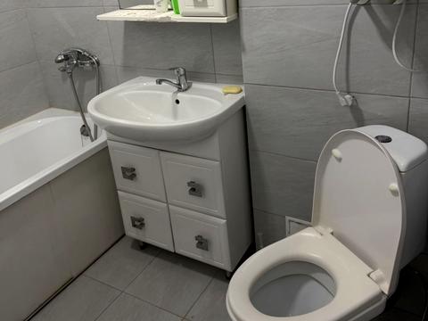 квартира за адресою Літературна вул., 10/1