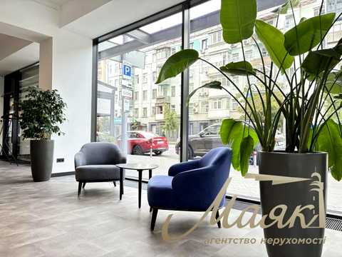 комерційна за адресою Саксаганського вул., 65