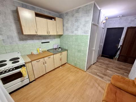 квартира за адресою Каштанова вул., 1/9