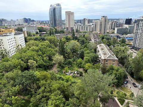 квартира за адресою Євгена Коновальця вул. (Щорса), 36-В