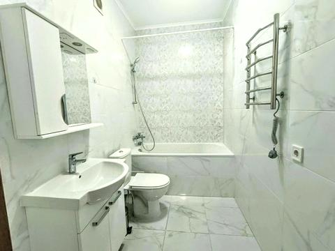 квартира за адресою Академіка Амосова вул., 63