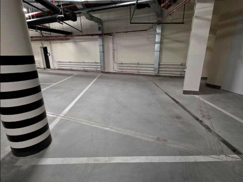 паркоместо по адресу Андрея Верхогляда ул. (Михайла Драгомирова), 19-Б