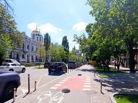 коммерческая по адресу Ивана Франко ул., 36