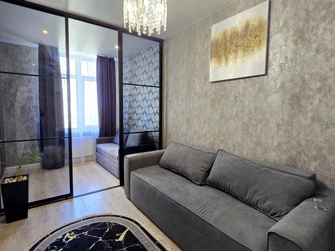 квартира за адресою Краснова вул., 1