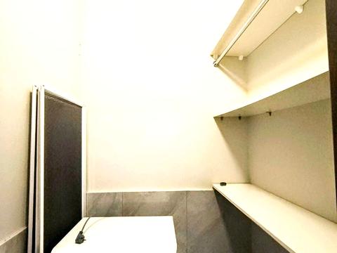 квартира за адресою Академіка Амосова вул., 63