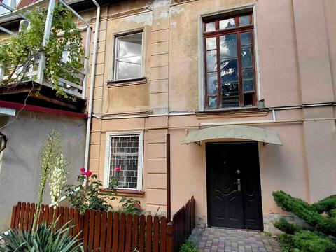 квартира за адресою Базарна вул., 11